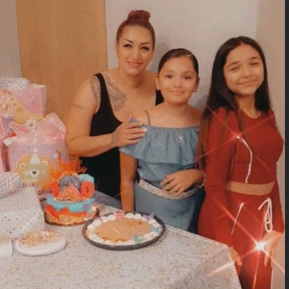 Meet your Posher, Maria - Picture 1 of 1